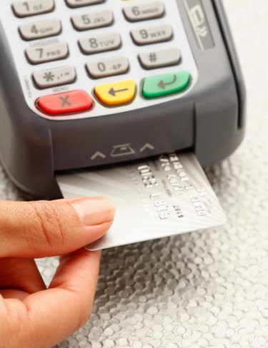 Credit Cards with an ITIN: Your Options & How to Apply