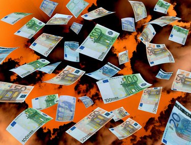 Short-Term Debt: Risks and Drawbacks for Businesses