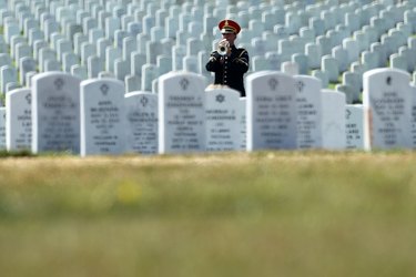 Affordable Funeral Options & Financial Assistance When There s No Insurance