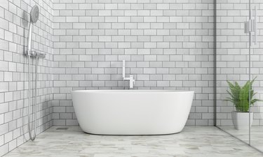 Bathtub Reglazing Costs: Average Prices & What to Expect