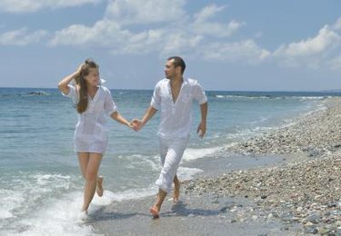 Unemployment Benefits for Military & Civilian Spouses: A State-by-State Guide