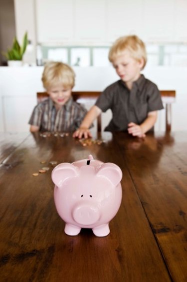 Effective Piggy Bank Saving Strategies: Tips & Tricks
