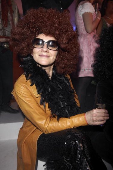 1970s Costume Ideas: Easy & Affordable Looks