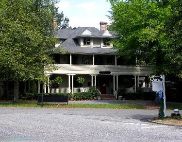 First-Year Realtor Income: What to Expect & How to Succeed