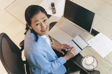 Postdated Checks: A Guide to Writing and Using Them