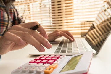 Understanding  Pending  Transactions on Your Bank Account