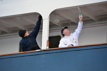 Merchant Mariner Salary: Average Pay & Career Outlook