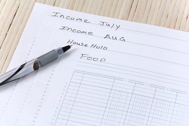Budgeting with Ledger Paper: A Simple Guide for Home Finances