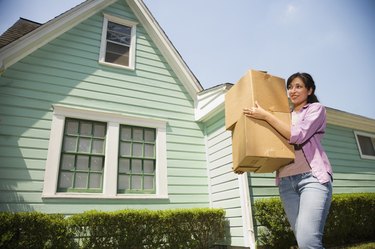 Moving Out Costs: A Comprehensive Breakdown for First-Time Homeowners