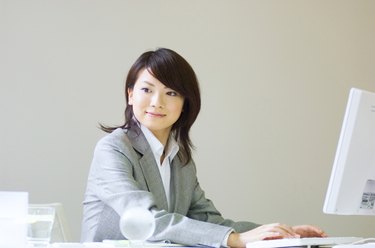 Contact Comcast Cable Corporate Headquarters: Address & Mailing Information