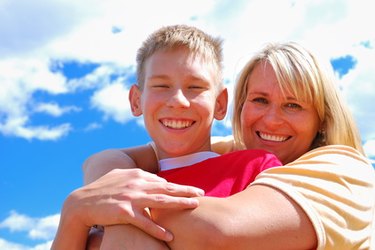 Cool & Affordable 14th Birthday Party Ideas for Boys