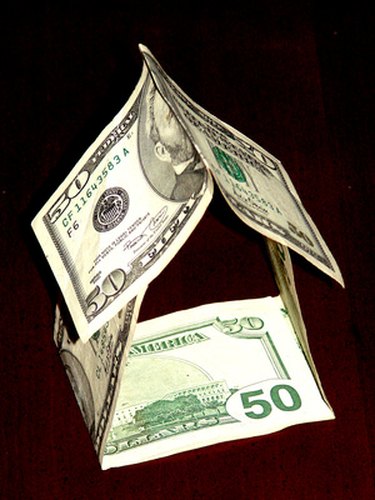 Savings & Loan Associations: Benefits and Advantages