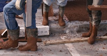 DIY Pebble Floor: Create a Stunning & Affordable Resin Floor