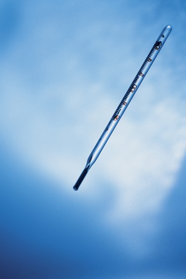 Thermometer Repair: Troubleshooting Bubbles & Safety