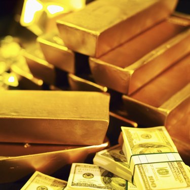 Gross Revenue vs. Gross Income: Understanding the Difference