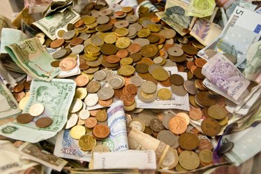 Understanding Money Multipliers: How Banks Expand the Money Supply