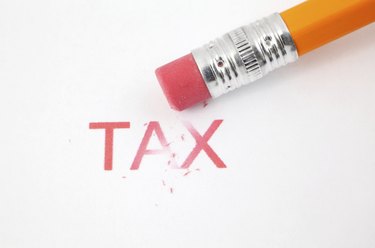 Understanding 401(k) Withdrawals During Unemployment: Tax Implications & Penalties