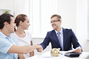 Top Swiss Banks: Wealth Management & Global Services