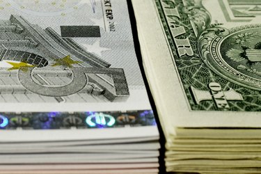 Convert USD to EUR: Accurate & Easy Currency Conversion