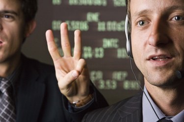 Stock Dividend vs. Stock Split: Understanding the Difference