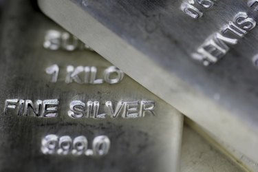 Sell Silver Bars: A Comprehensive Guide to Maximizing Value