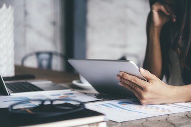 Investing in Coca-Cola Stock (KO): A Comprehensive Guide