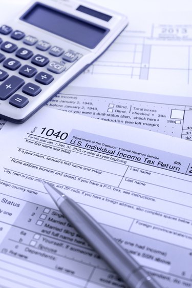 Understanding 401(k) Withdrawals: Taxes & Early Access