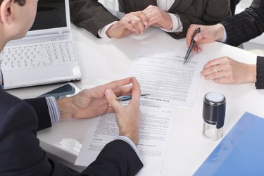 Buyer Closing Delays: What Happens to the Home Sale?