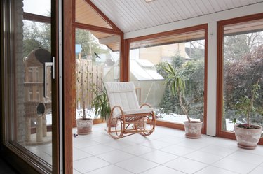 Sunroom Addition Costs: Average Prices & Factors | [Your Company Name]