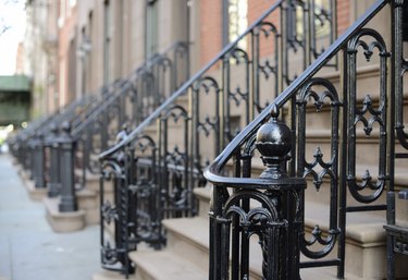 New York Late Fee Laws for Rent: Tenant Rights Explained