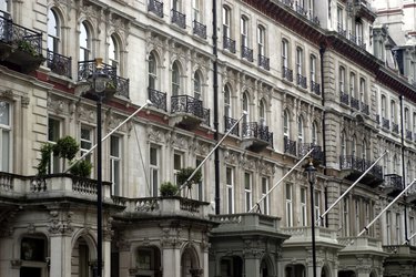 Co-op Apartments: A Comprehensive Guide for Buyers & Residents