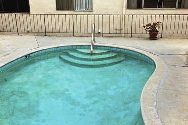 In-Ground Pool Cost: Average Prices & Factors | [Year]