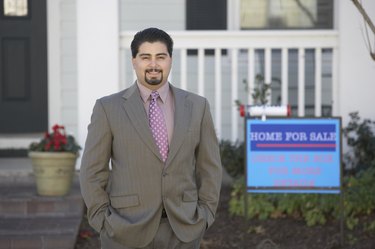 Understanding CNTG/KO in Real Estate: Contingent Offers & Seller Discretion