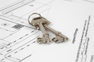 Breaking a Florida Apartment Lease: Legal Options & Considerations