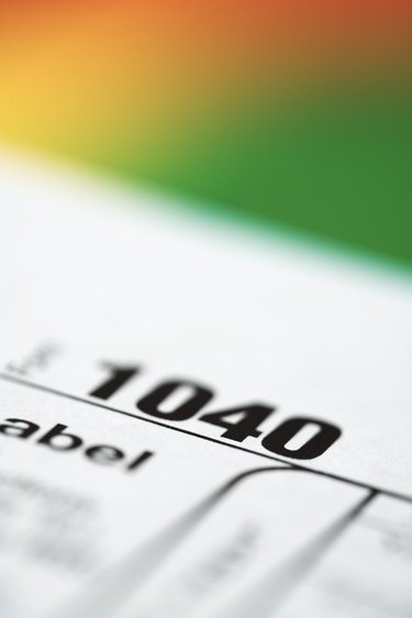 Mortgage Broker Guide: Decoding Tax Returns for Loan Approval