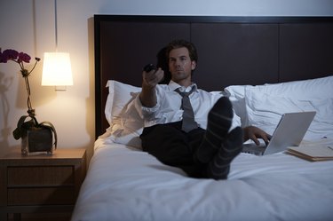 Long-Term Hotel Stays: Tips for Comfortable & Cost-Effective Living