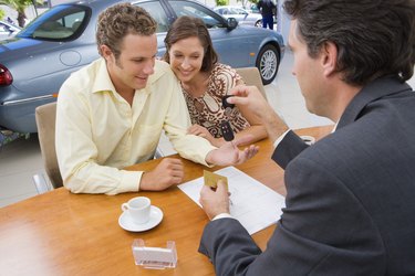 Alabama Title Loans: Laws, Regulations & Risks