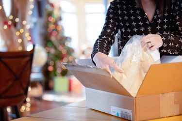 Holiday Shipping Delays: Understanding the 2020 Challenges & What to Expect