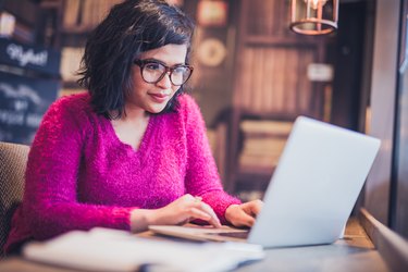 How Weather Impacts Restaurant Reviews & Local Businesses