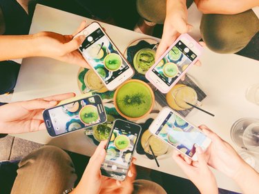 Reclaim Your Evenings: Simple Strategies for More Meaningful Social Time