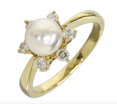 Pre-Owned Engagement Rings Under $1,000: Designer Deals & Stunning Finds