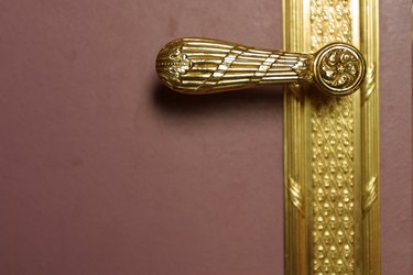 Evicting Unpaid Tenants Without a Lease: A Legal Guide