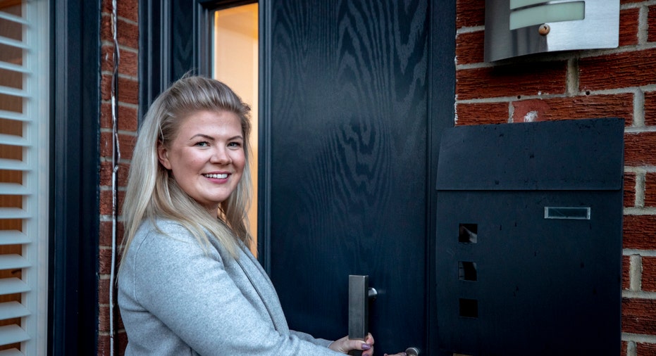 Refinancing for Early Retirement: Risks & Rewards