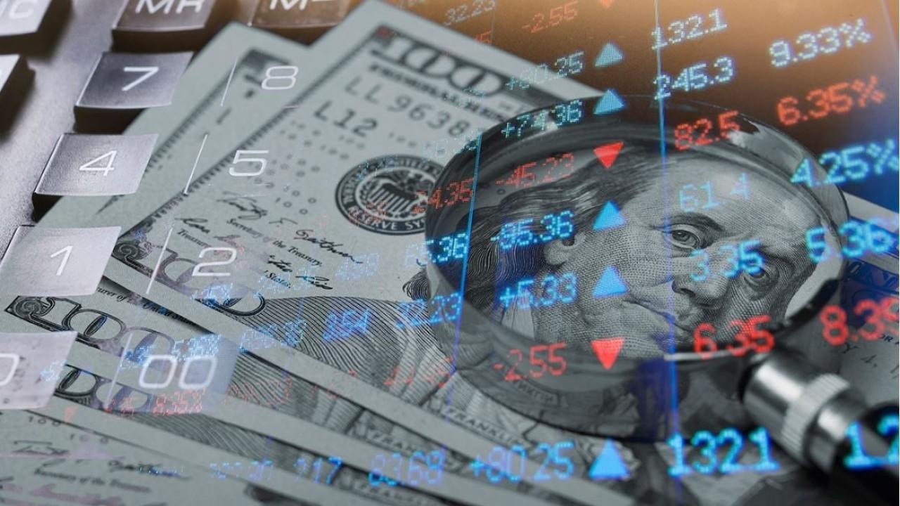 Retirement Savings: Is $1.9 Million Enough to Retire Comfortably?