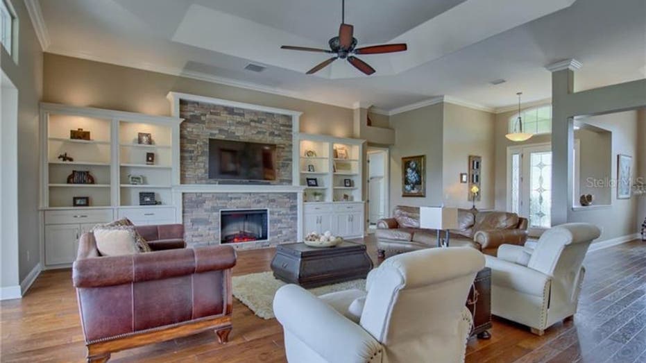 Luxury Living in The Villages, Florida: What $900,000 Buys You