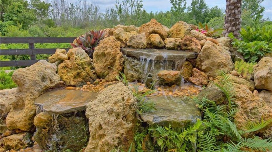 Luxury Living in The Villages, Florida: What $900,000 Buys You