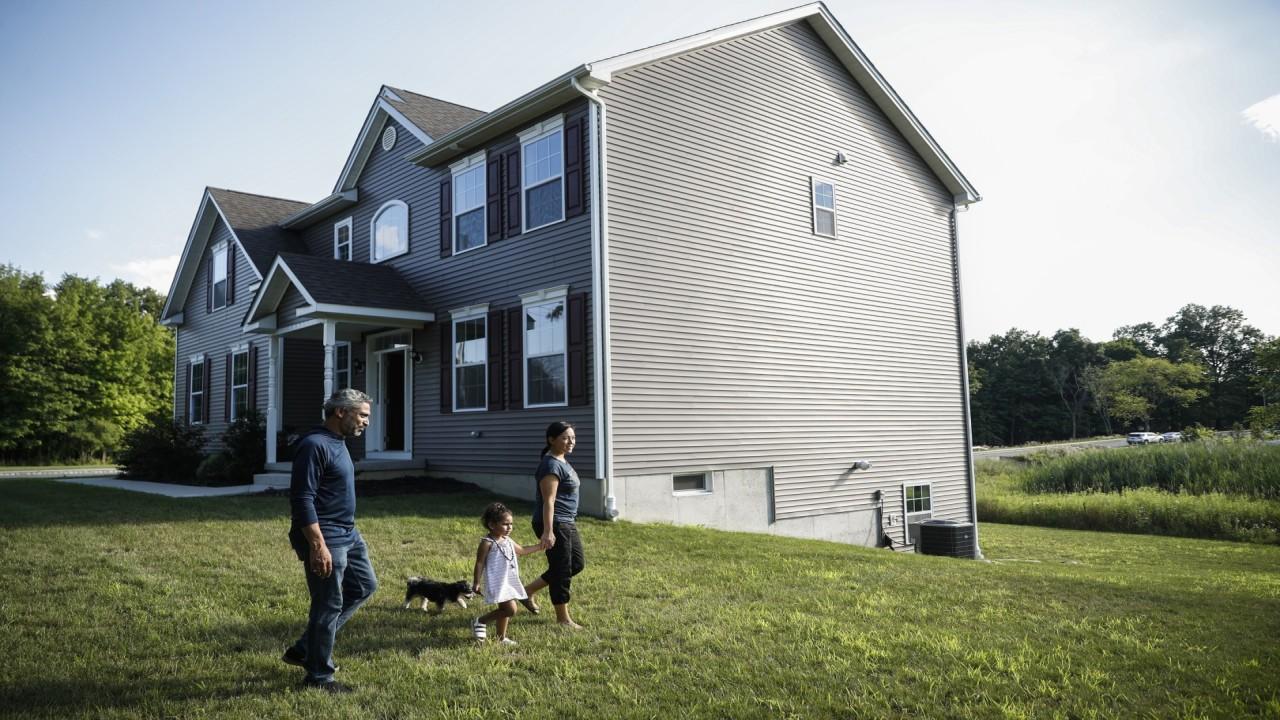 Luxury Living in The Villages, Florida: What $900,000 Buys You