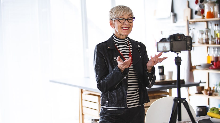 Best Part-Time Retirement Jobs Paying $15+/Hour | [Year]