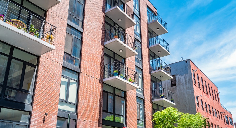 Homeowners Insurance vs. Condo/Co-op Insurance: Key Differences Explained