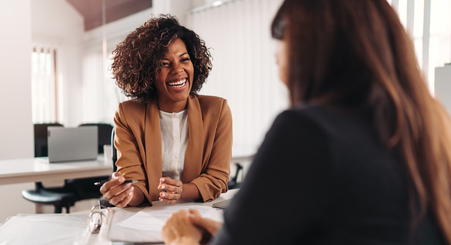 Find the Right Life Insurance Agent: A Comprehensive Guide